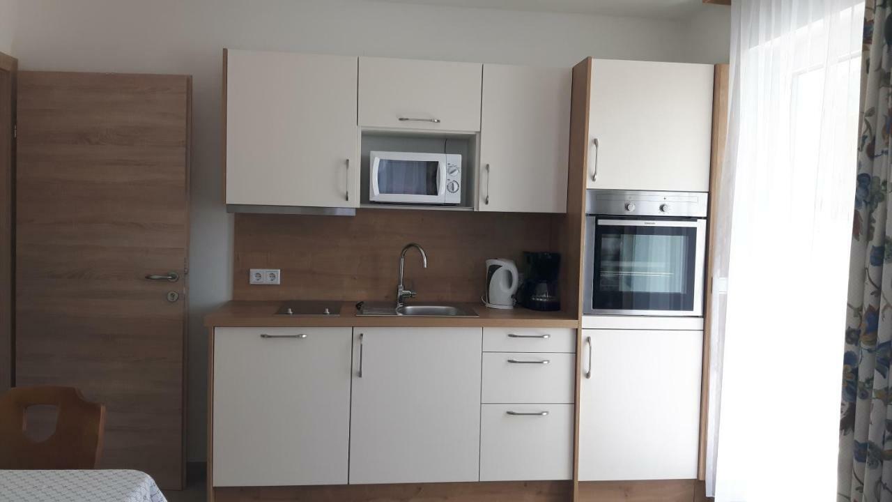 Appartement Kerry ชลัดมิง ภายนอก รูปภาพ